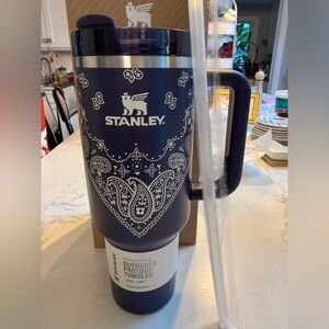 Stanley Mesa Rose Collection 40oz Tumbler Limited Edition, Blue Corn Paisley